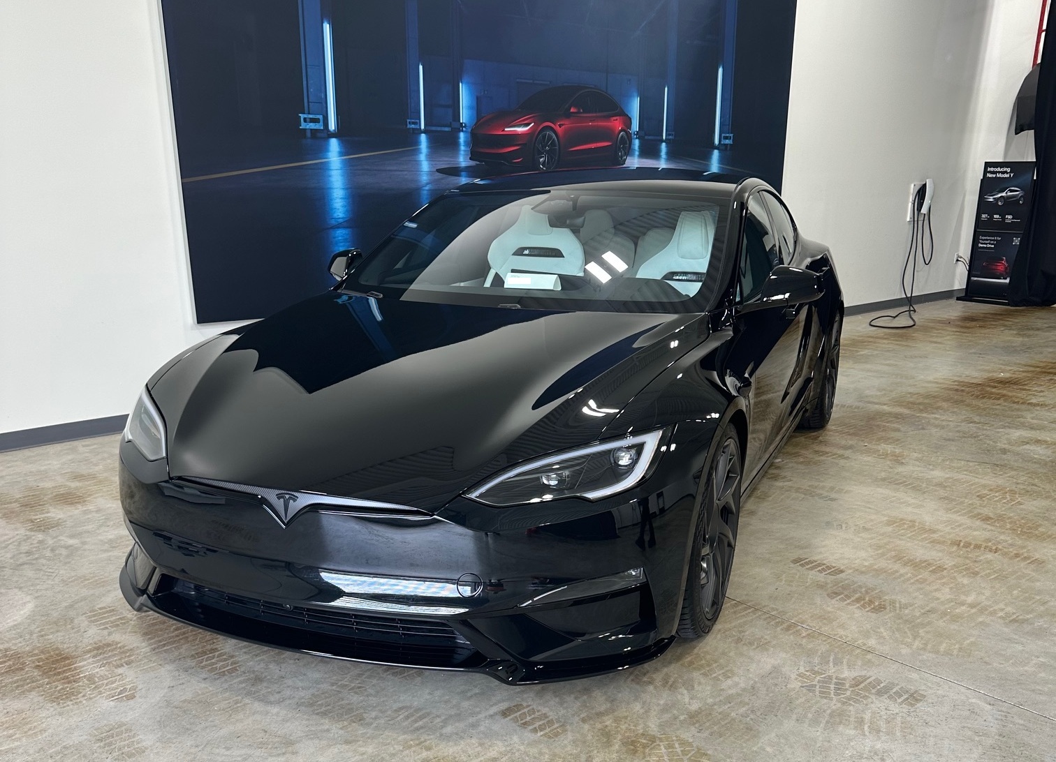2026 Tesla Model S Plaid